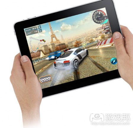 ipad-gaming(from ifatechnology.com)